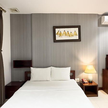 Hoang Yen Hotel Ho Chi Minh-stad Buitenkant foto